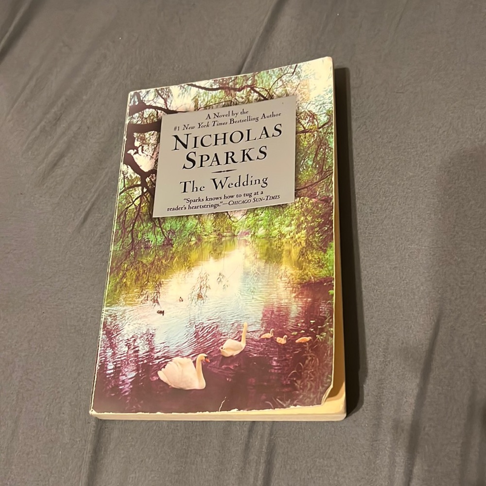 Nicholas Sparks Book 2/$8 3/$10